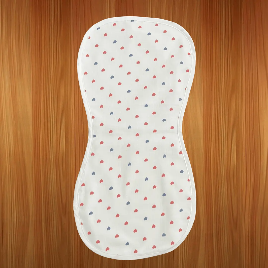 Photo 1 of 1 - Mamoritai Baby Burp Cloths: Soft Cotton Bib with Heart Print | MAMORITAI.SHOP