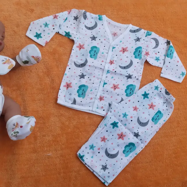 Photo 1 of 1 - Muslin Full Sleeve Jabla with Pant - Moon | MAMORITAI.SHOP