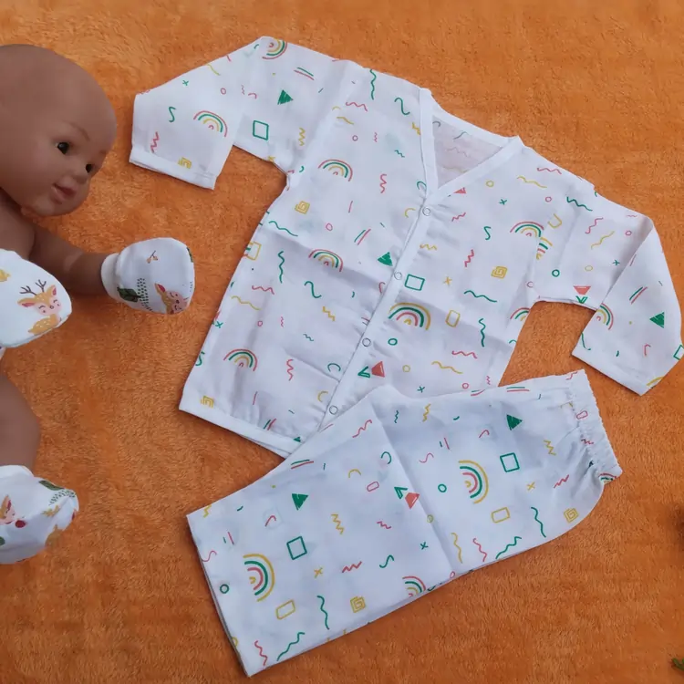 Photo 1 of 1 - Muslin Full Sleeve Jabla with Pant - Rainbow | MAMORITAI.SHOP