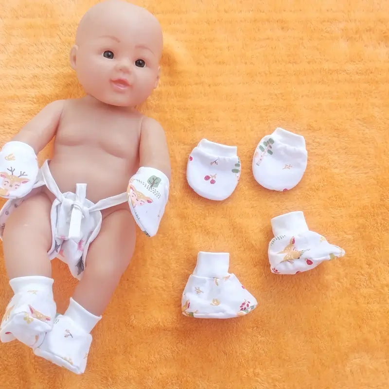 Photo 1 of 1 - Baby Mittens & Boots Set – Gentle, Warm, and Comfortable | MAMORITAI.SHOP